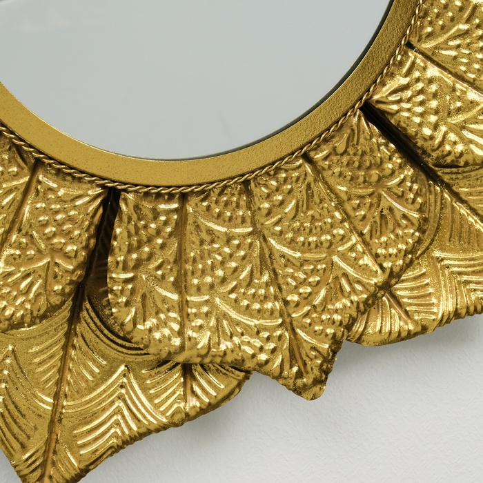 Декор настенный с зеркалом «Цветок с тиснением», панно металл под золото, 69×79×7 см