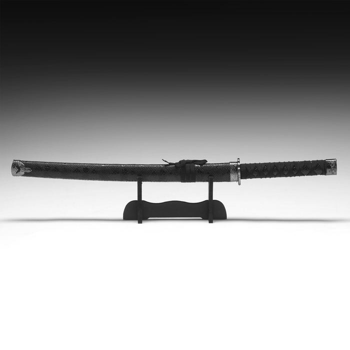 Макет оружия «Сувенирная катана. Искусство», без подставки, чёрные ножны под змеиную кожу, 70 см