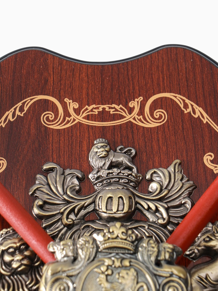 Панно на стену «Геральдика. Герб со львом», декор настенный, щит декоративный