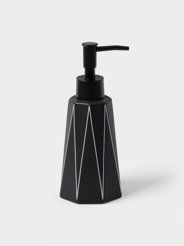 Аксессуары для ванной «Локо», 4 предмета, дозатор для мыла 280 мл, мыльница, 2 стакана 250 мл, чёрные