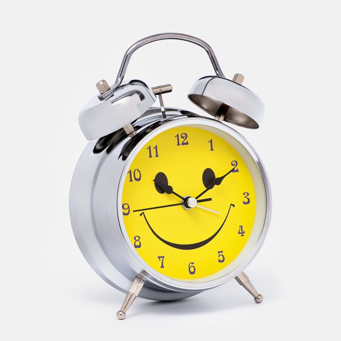 Будильник «Смайл», циферблат d=11.5 см, с подсветкой, от батареек 1хАА, хром