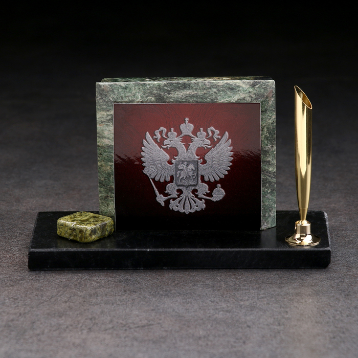 Набор настольный «Герб на красном фоне», с подставкой для ручки, змеевик