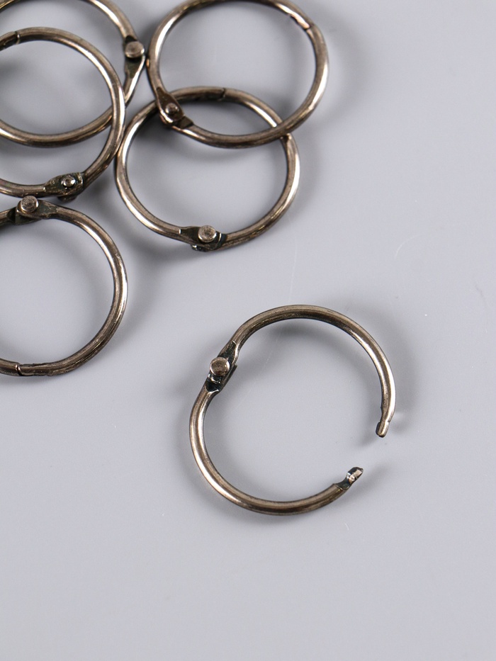 Набор колец для творчества (для фотоальбомов) «Чёрное», внутренний d=2.5 см, внешний d=3 см, 6 шт.