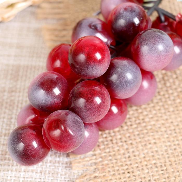 Муляж «Виноград матовый», 24 ягоды, 12 см, МИКС