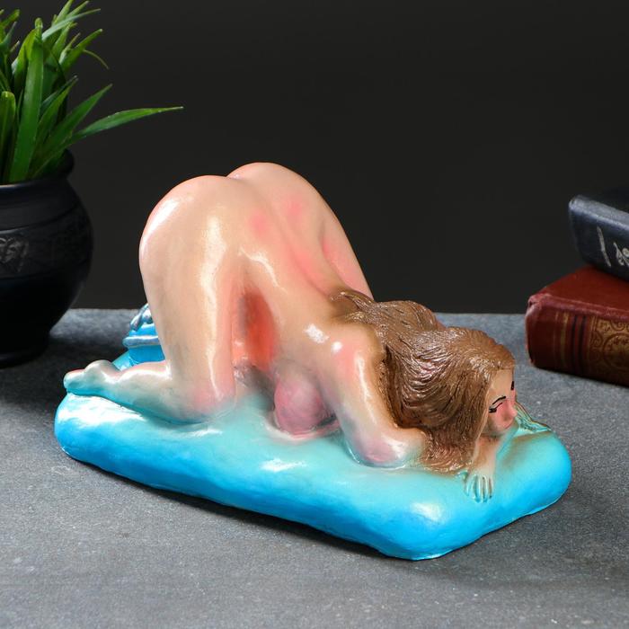 Копилка для денег«Лолита-брюнетка», гипс, 22×14×12 см