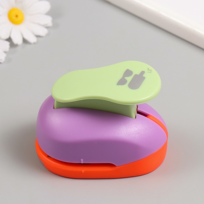 Дырокол фигурный рисунок 3.8×3.8 см «Курорт», 7×5.2×9.2 см, МИКС