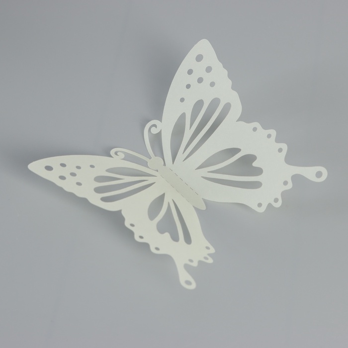 Набор магнитов на холодильник пластик «Бабочки светящиеся с вырезными узорами», 12 шт.