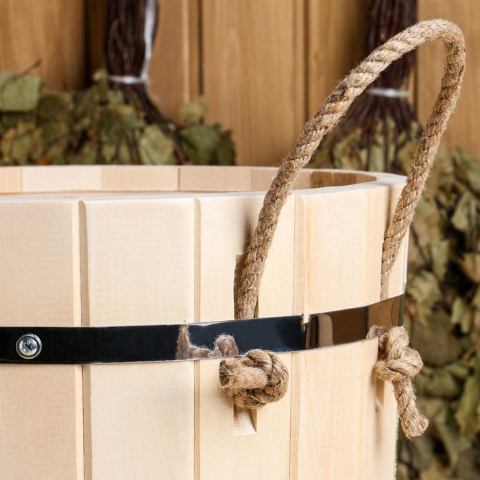 Запарник - ведро для бани и сауны «Еловая ветка», 13 л, липа, пластиковая вставка, «Добропаровъ»