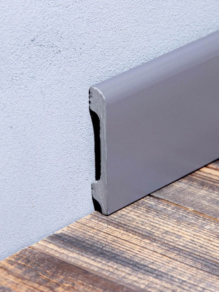 Плинтус напольный «Солид» 8 UHD 05/80, 13×80×2400 мм, цвет титан