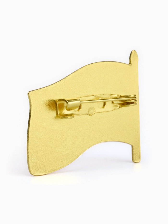 Значок «Флаг 9 мая», 3×2.5 см, цвет красный в золоте