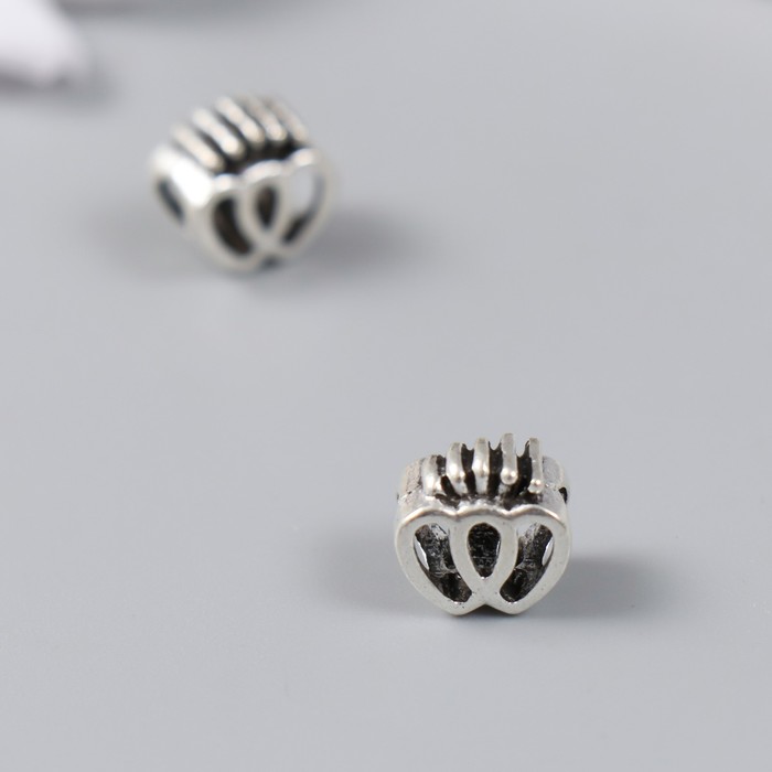 Бусина для рукоделия и плетения «Арт Узор. Два сердца с короной», металл, серебро, 1×1 см