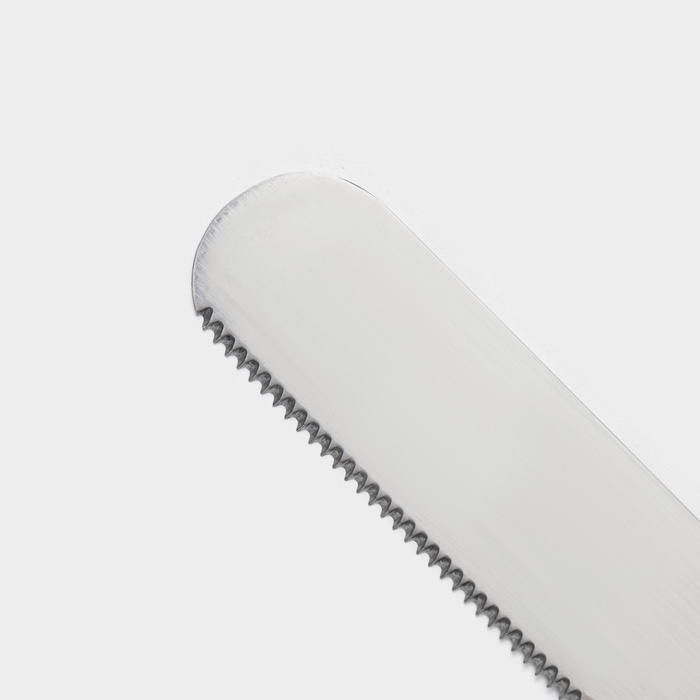 Нож для бисквита мелкие зубцы KONFINETTA, длина лезвия 25 см, деревянная ручка, толщина лезвия 0.8 мм