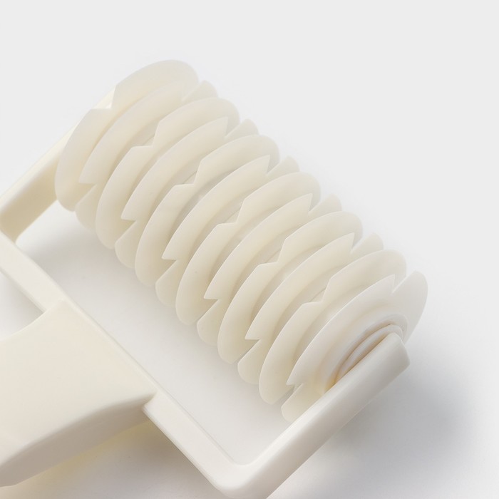 Валик для нарезки теста Доляна «Сетка», 17.5×9.5×4.5 см, белый