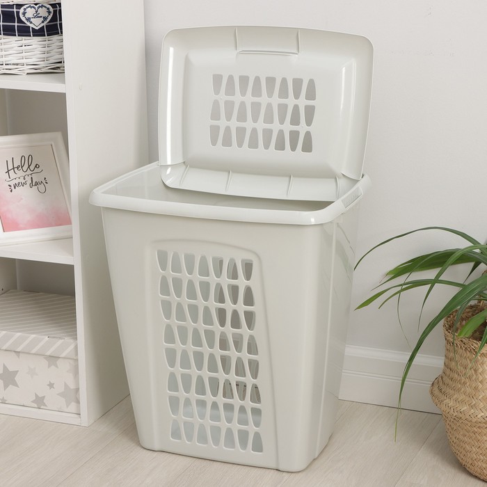 Корзина бельевая «Молетта», 60 л, 47.9×36.9×55 см, с крышкой, светло-серая