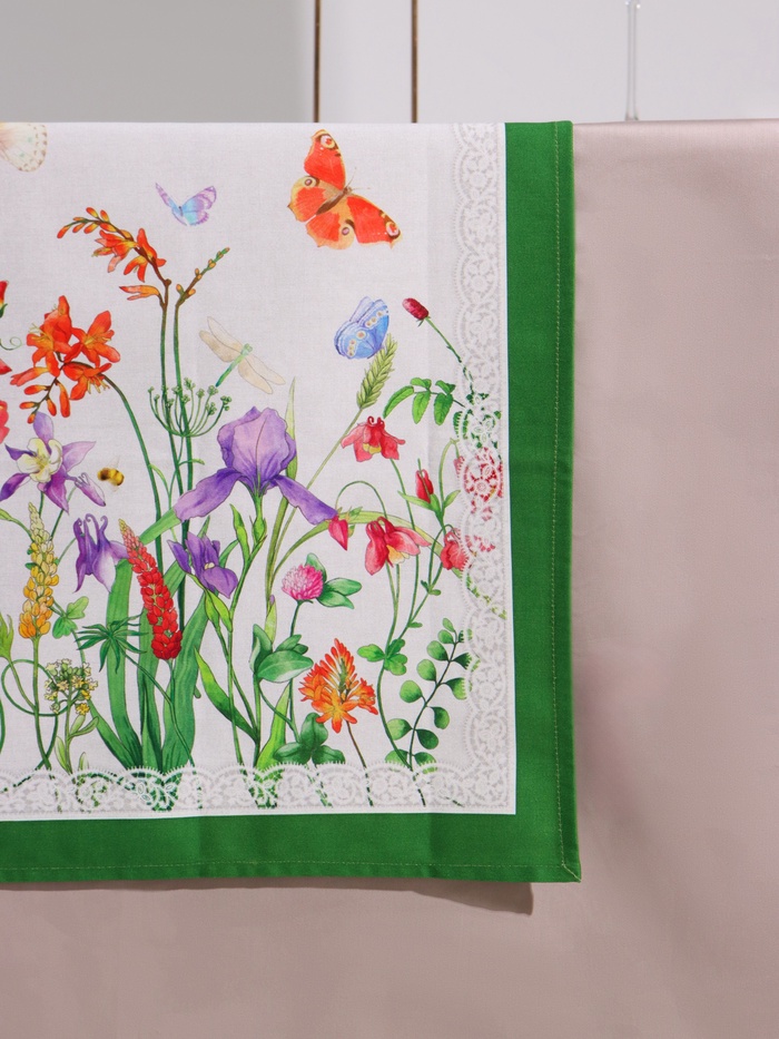 Дорожка на стол «Луговые цветы», 40×146 см±3 см, 100% хлопок, саржа 190 г/м²