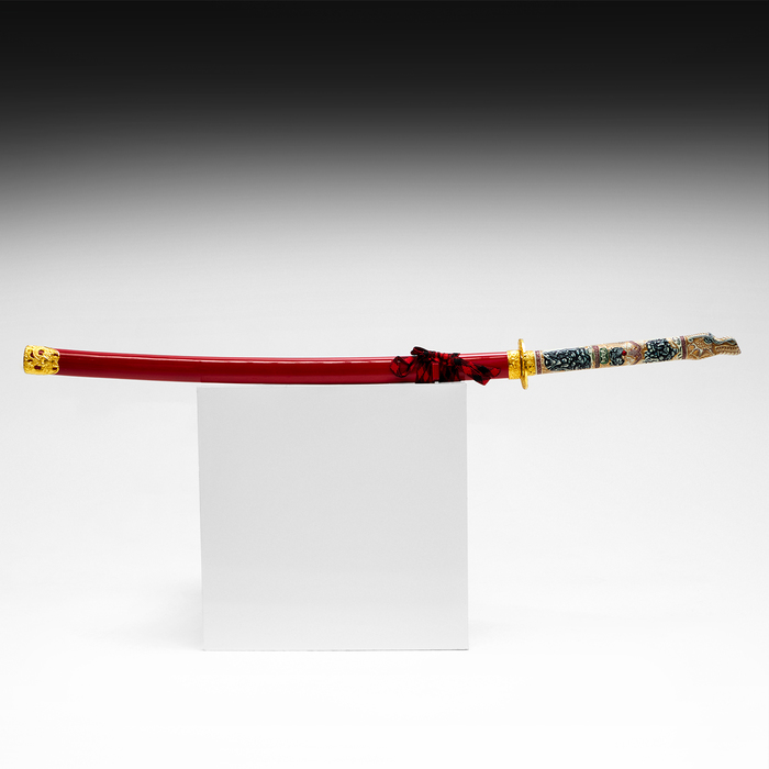 Макет оружия «Сувенирная катана на подставке», красные ножны, голова дракона на рукоятке, 108 см