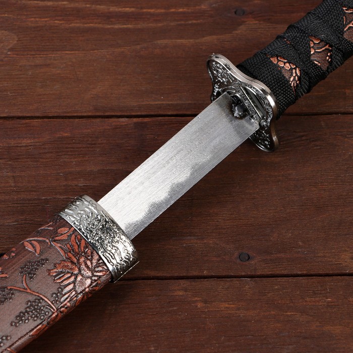 Макет оружия «Сувенирные катаны на подставке 2в1. Цветы шоко», подарочный набор, ножны кожзам, 47 см; 70 см