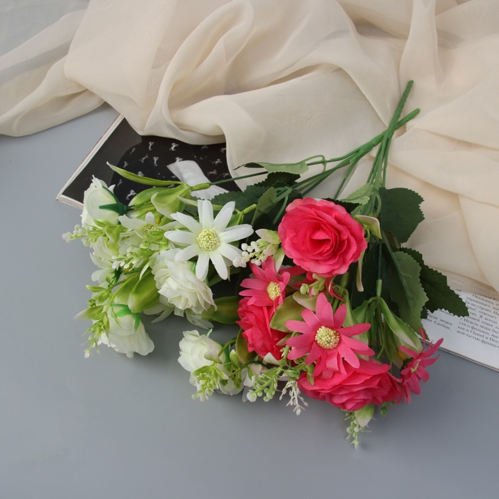 Букет искусственный «Эустома мариачи и ромашки», h=30 см, МИКС