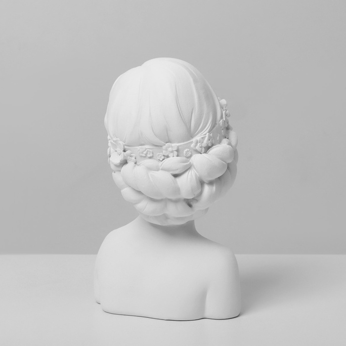 Бюст «Девушка в цветах анфас», 7.5×14×9.5 см, белый