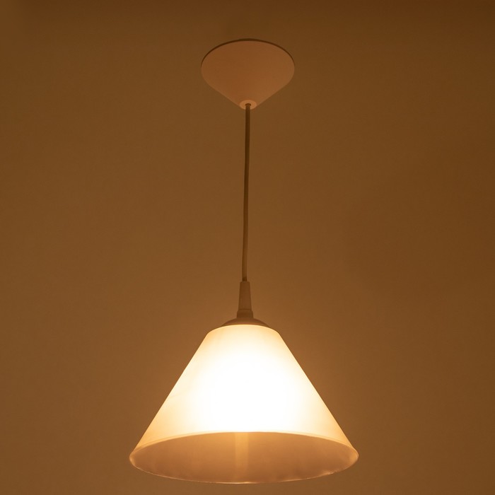 Подвес «Конус» 1×15 Вт Е27 МОДЕЛЬ: BR=00262 белый/дымчатый 25×25×15 см