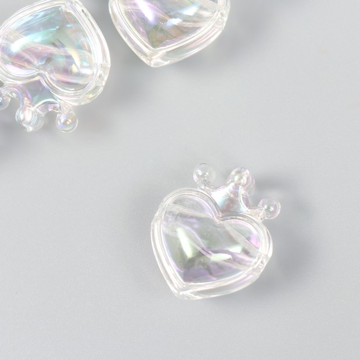 Бусина для рукоделия и плетения «Арт Узор. Сердечко с короной прозрачный перламутр», пластик, 2.1×1.4×2.5 см