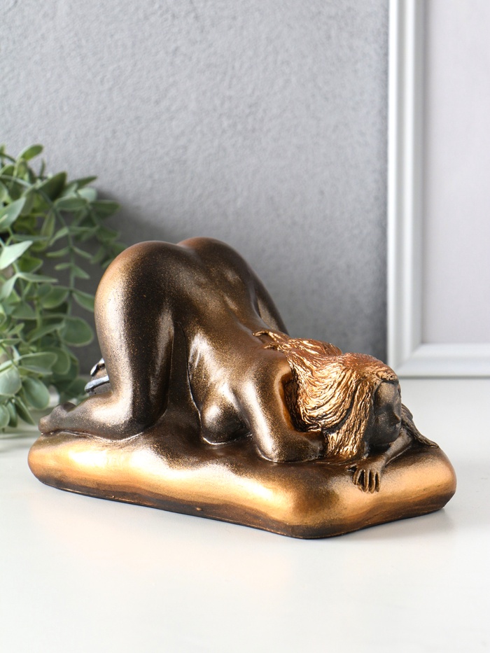 Копилка для денег «Лолита», гипс, бронза-золото, 22×14×12 см