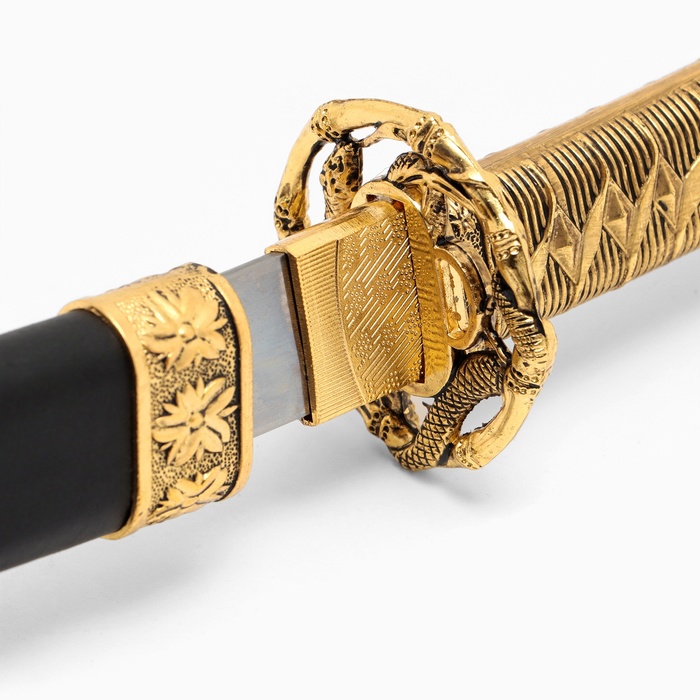 Макет оружия «Сувенирная катана на подставке. Горы», бронзовая отделка