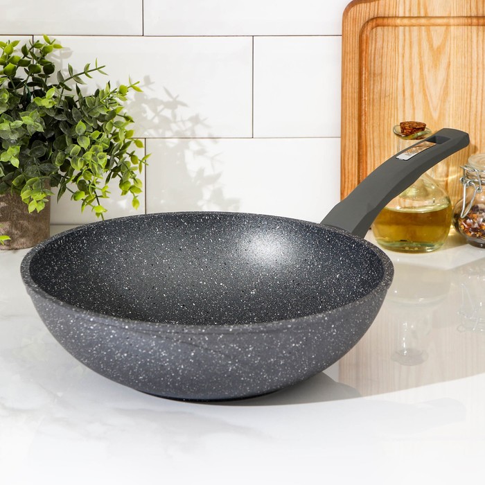 Сковорода - вок Мечта «Гранит», d=28 см, пластиковая ручка, антипригарное покрытие, литой алюминий, серая