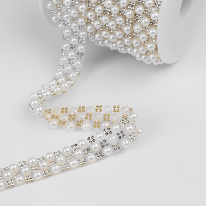 Стразы и бусины термоклеевые, ширина - 15 мм, 4.5 ± 0.5 м, цвет серебряный