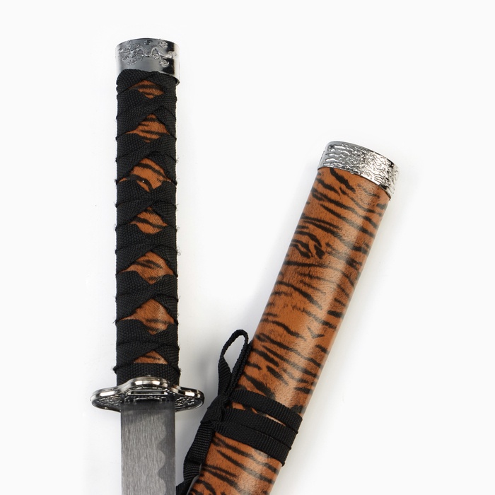 Макет оружия «Сувенирные катаны на подставке 3в1. Тайго», подарочный набор, 47 см; 79 см; 105 см, ножны под тигра