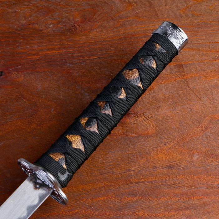 Макет оружия «Сувенирные катаны на подставке 3в1. Леопард», подарочный набор, ножны кожзам, 47 см; 70 см; 89 см