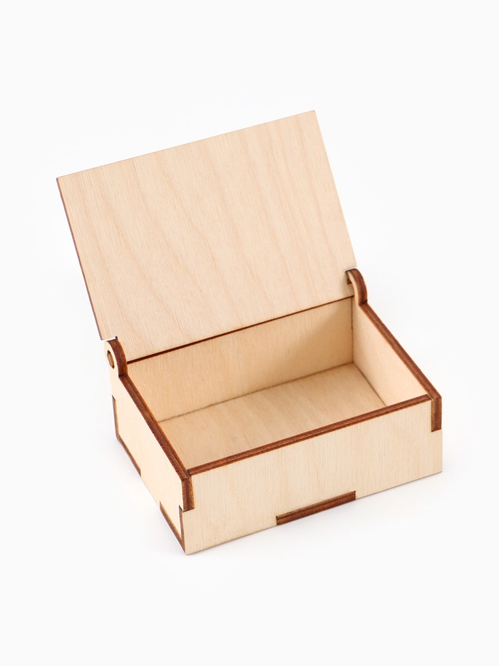 Коробка подарочная деревянная «Мужик» 8.5×6×3.5 см
