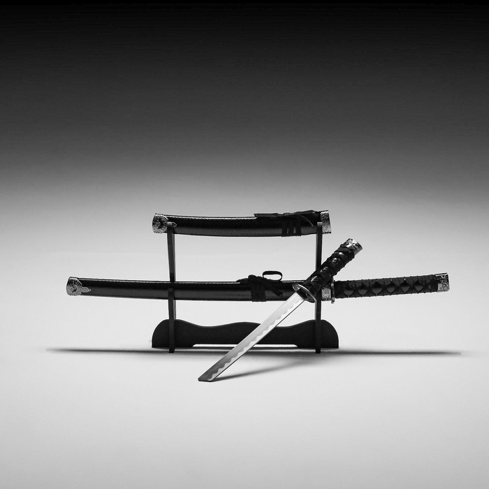 Макет оружия «Сувенирные катаны на подставке 2в1. Змей», подарочный набор, ножны кожзам, 47 см; 70 см