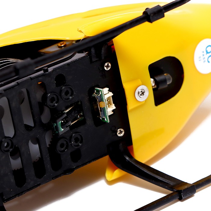 Вертолёт радиоуправляемый PRO, заряжается от USB, цвет жёлтый