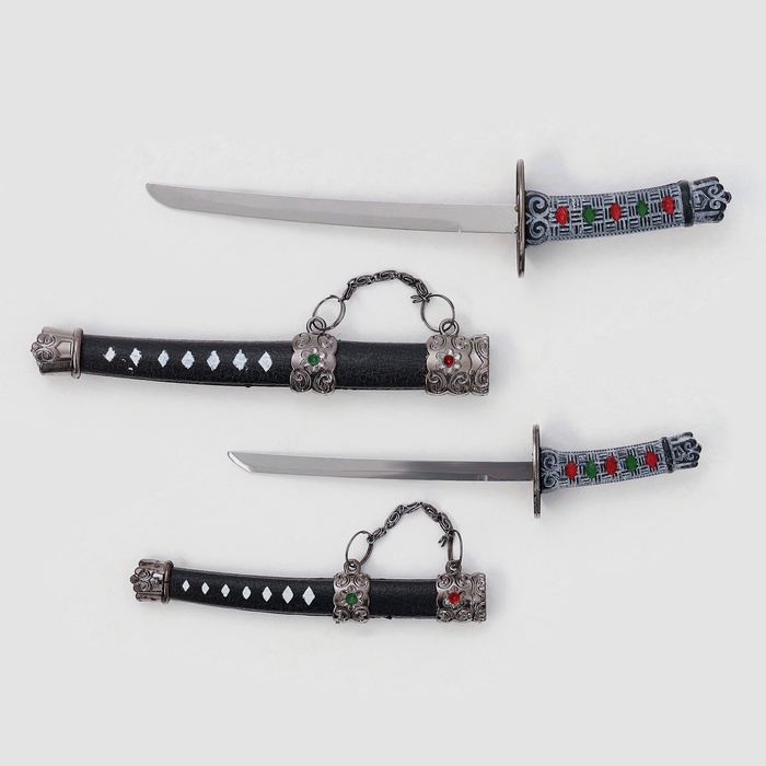 Макет оружия «Сувенирные катаны на подставке 2в1. Кристалл», подарочный набор, ножны чёрный с белыми ромбами, 16 см; 20 см, МИКС