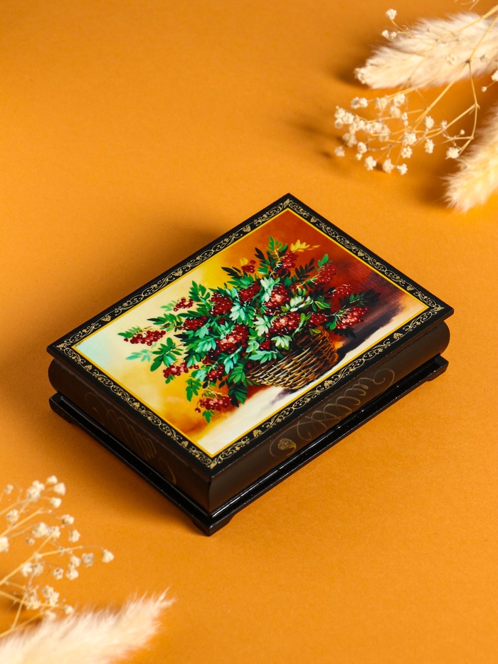 Шкатулка для украшений «Рябина в корзине», 10×14 см, лаковая миниатюра