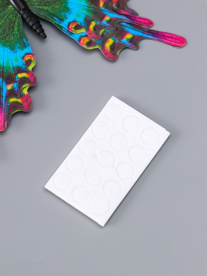 Набор магнитов на холодильник пластик «Бабочки двойные крылья фосфорные», 12 шт.