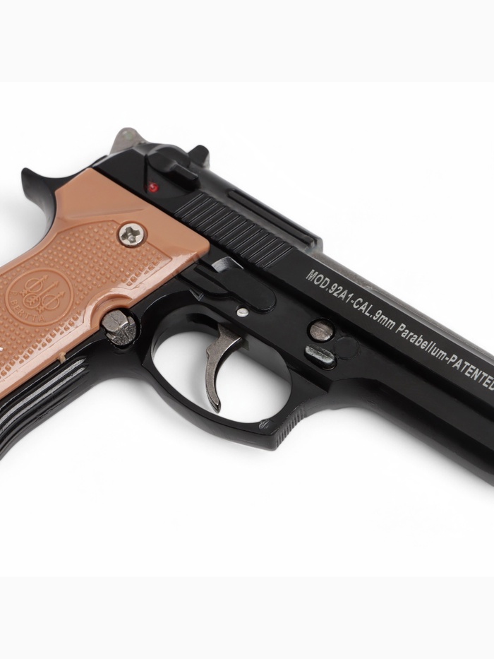 Макет оружия «Сувенирный пистолет Beretta 92», брелок для ключей, 8 см
