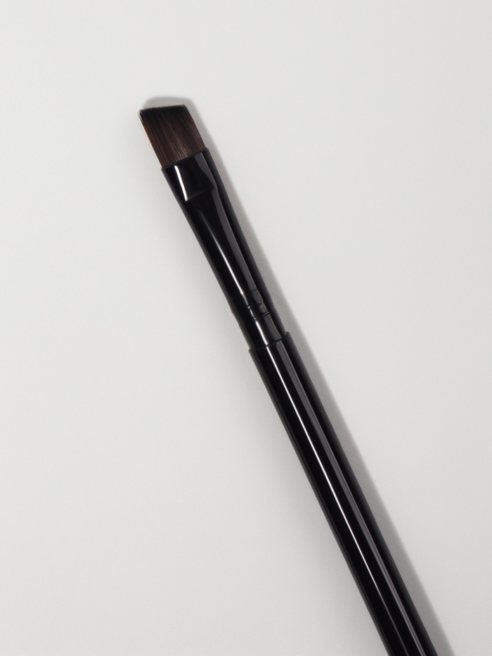 Кисть - щётка, двусторонняя, 14 (± 1) см, чёрная