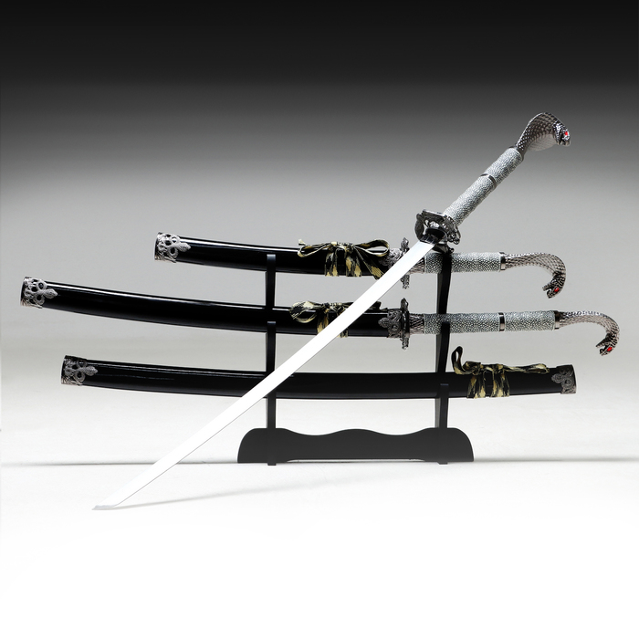 Макет оружия «Сувенирные катаны на подставке 3в1. Кобра», подарочный набор, 105 см, 85 см, 60 см