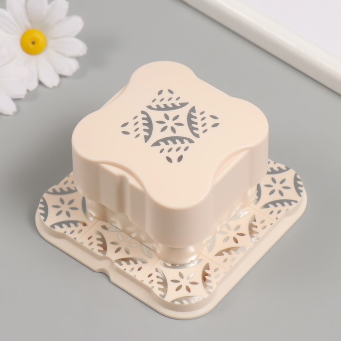 Дырокол фигурный рисунок 3.8×3.8 см «Узор колос», 6.1×6.1×4.1 см