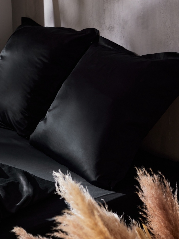 Наволочка SL Home Tencel, 50×70+3 см, чёрная, тенсель, эвкалиптовое волокно 100%