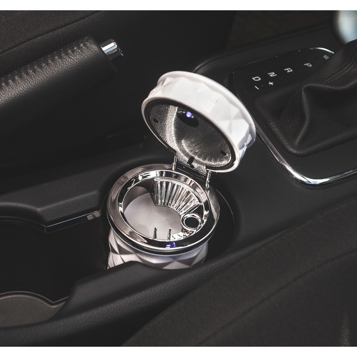 Пепельница автомобильная с подсветкой, белый