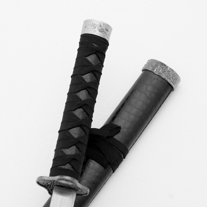 Макет оружия «Сувенирная катана. Чёрная змея», ножны искусственная кожа, матовая, 89 см