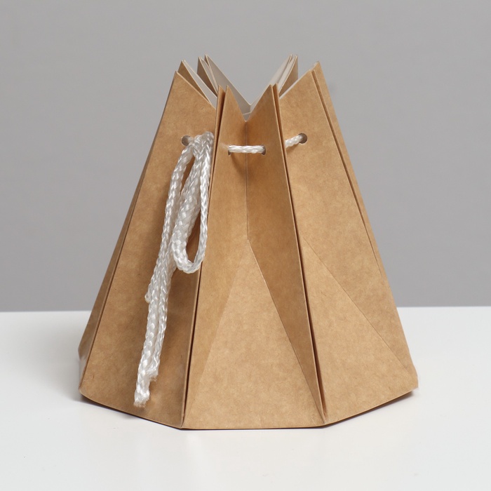 Аквабокс - коробка для цветов, крафт, 16×16 см