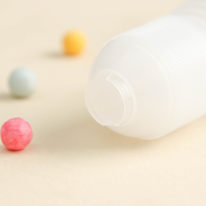 Адаптер для кондитерского мешка Доляна, 3.6×3.6×5.4 см, для насадки d=2 см, пластик