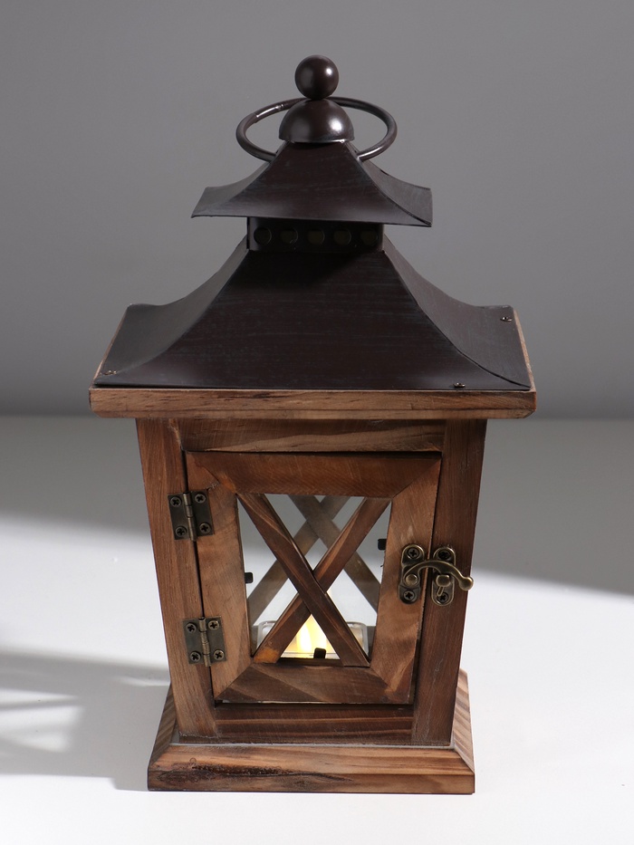 Деревянный подсвечник-фонарь на 1 свечу «Восток», т. дерево, 26×15.4×15.4 см