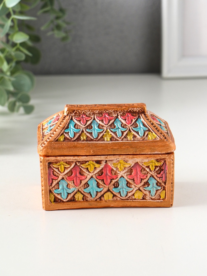 Шкатулка для украшений «Ларец цветной», гипс, 7.5×10×6 см