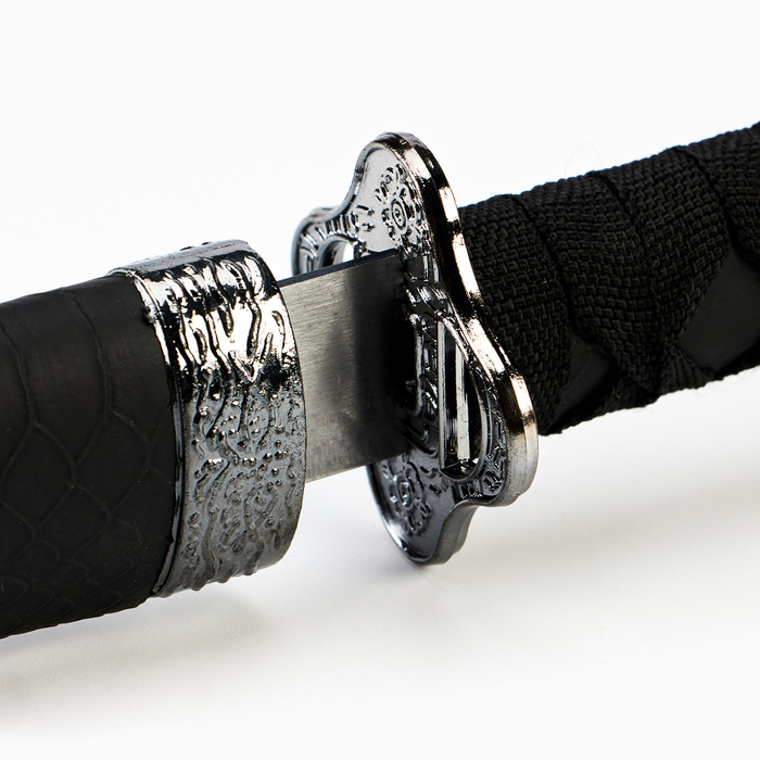 Макет оружия «Сувенирная катана. Бой», без подставки, чёрные ножны под змеиную кожу, матовый 70 см