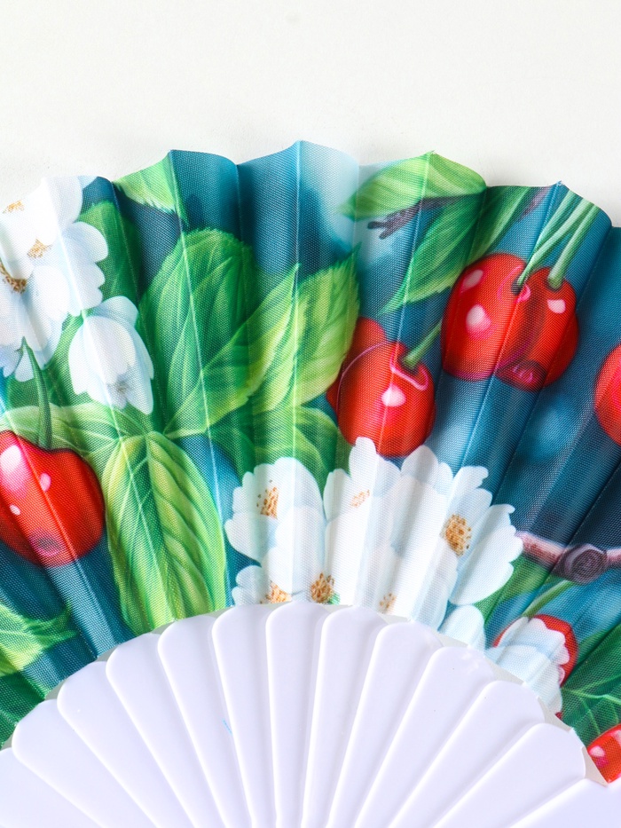 Веер складной «Вишня и цветки», 23 см, МИКС